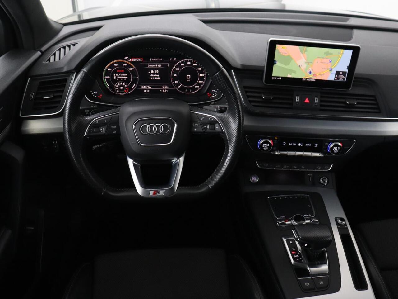 Audi Q5 55 TFSIe quattro S Line | Panoramadak | Adaptive cruise | 360 Camera | Virtual Cockpit | Half leder | Carplay | Full LED | Sportstoelen | Navigatie | PHEV | Plug In