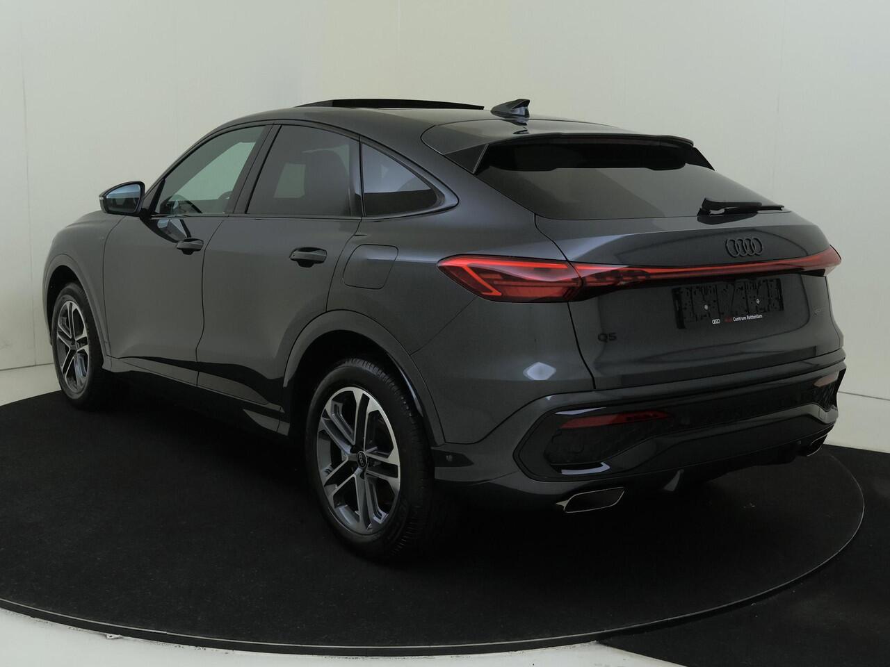 Audi Q5 Sportback 2.0 TFSI e-hybrid quattro S edition | Panoramadak | Lederen bekleding | Trekhaak | Tech Plus | Optiekpakket zwart