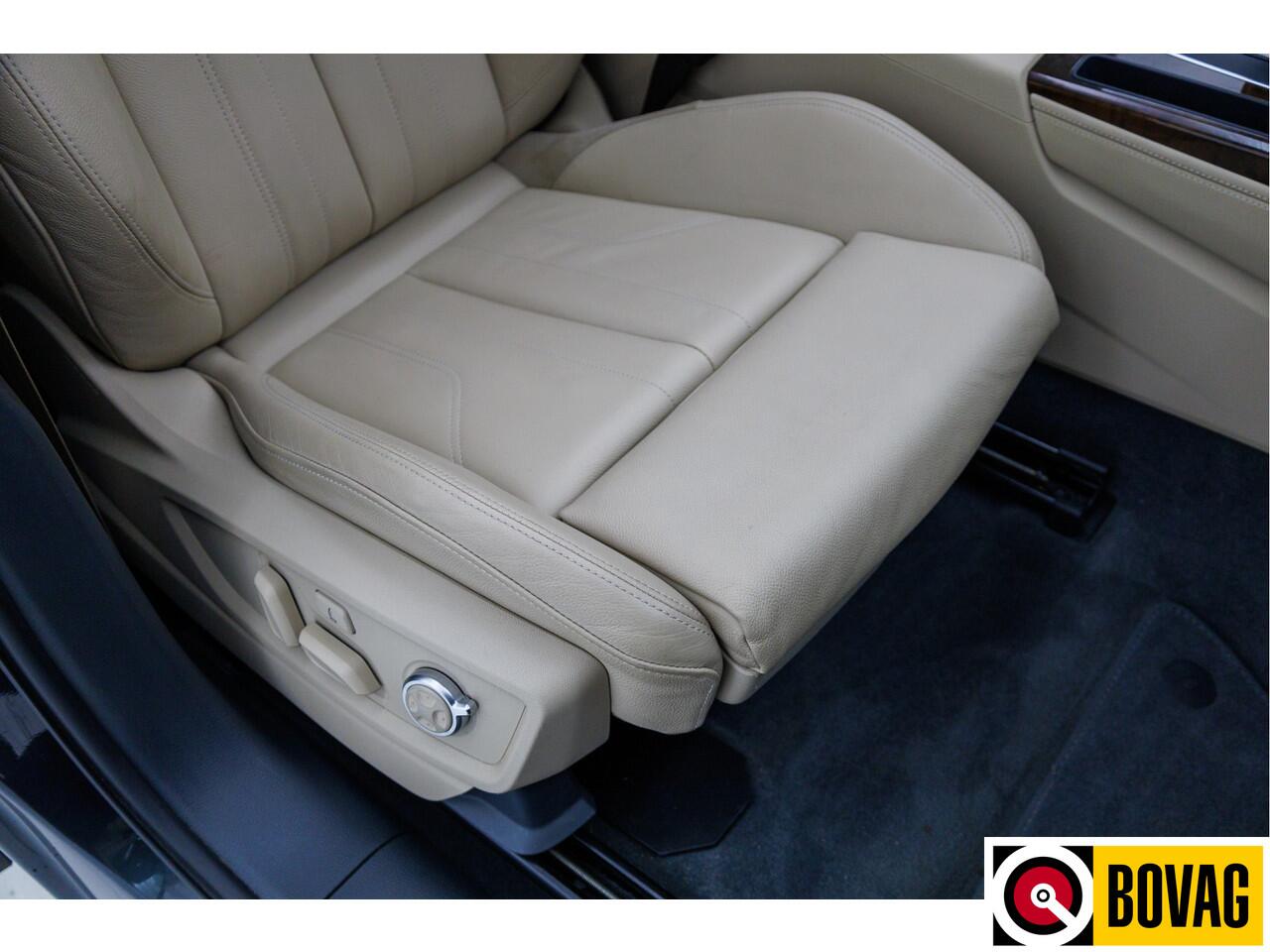 Audi Q5 55 TFSI e 367 PK quattro Competition S-Line Panoramadak, Luchtvering, Volledig leer, Adaptive cruise, Electrisch verstelbare stoelen met massage en verw. Ambiance verlichting, 360 camera, 20 inch, Navigatie, Head-up