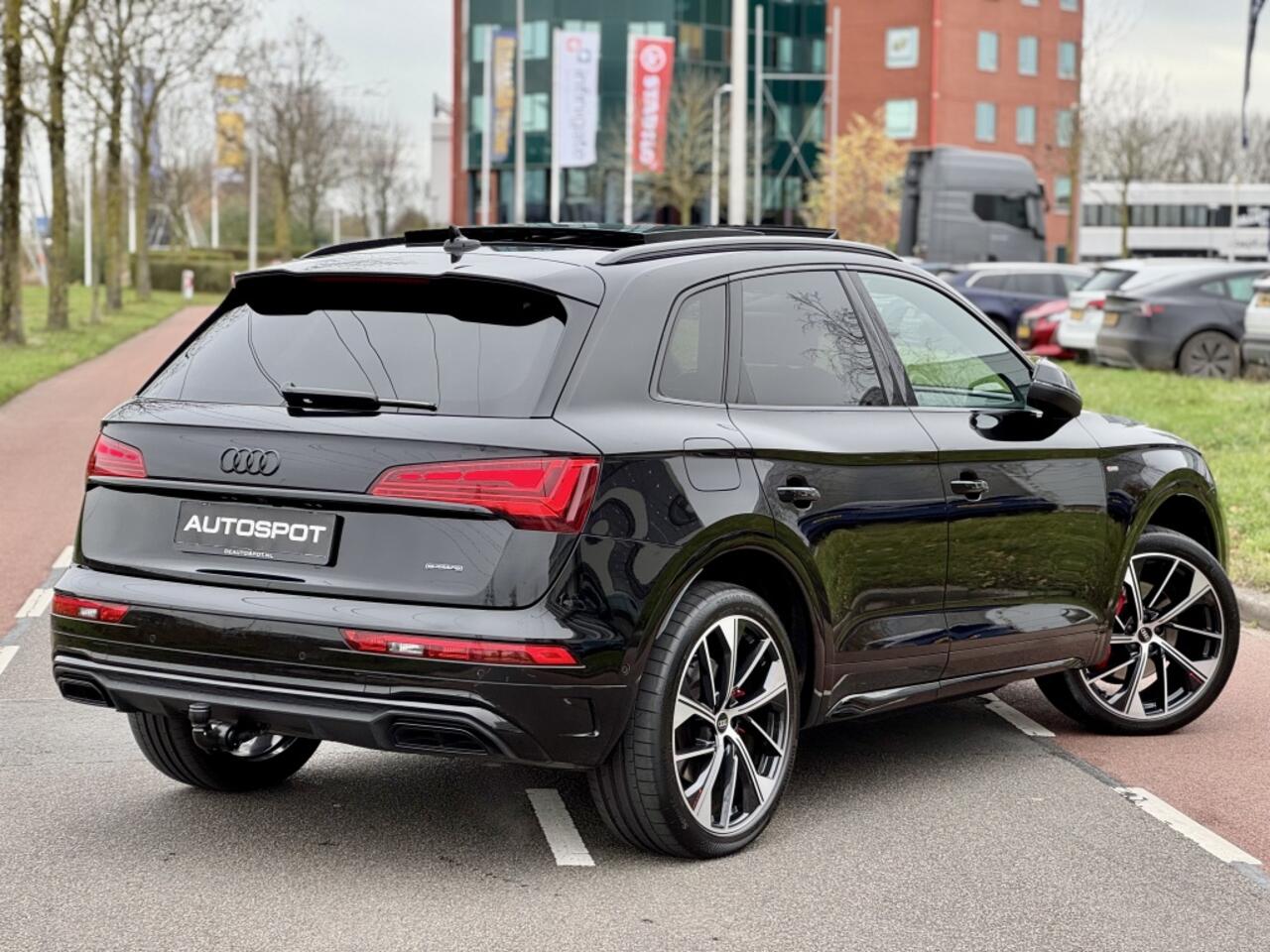 Audi Q5 55 TFSI e S-Line Competition Pano HUD Memory Alle Opties