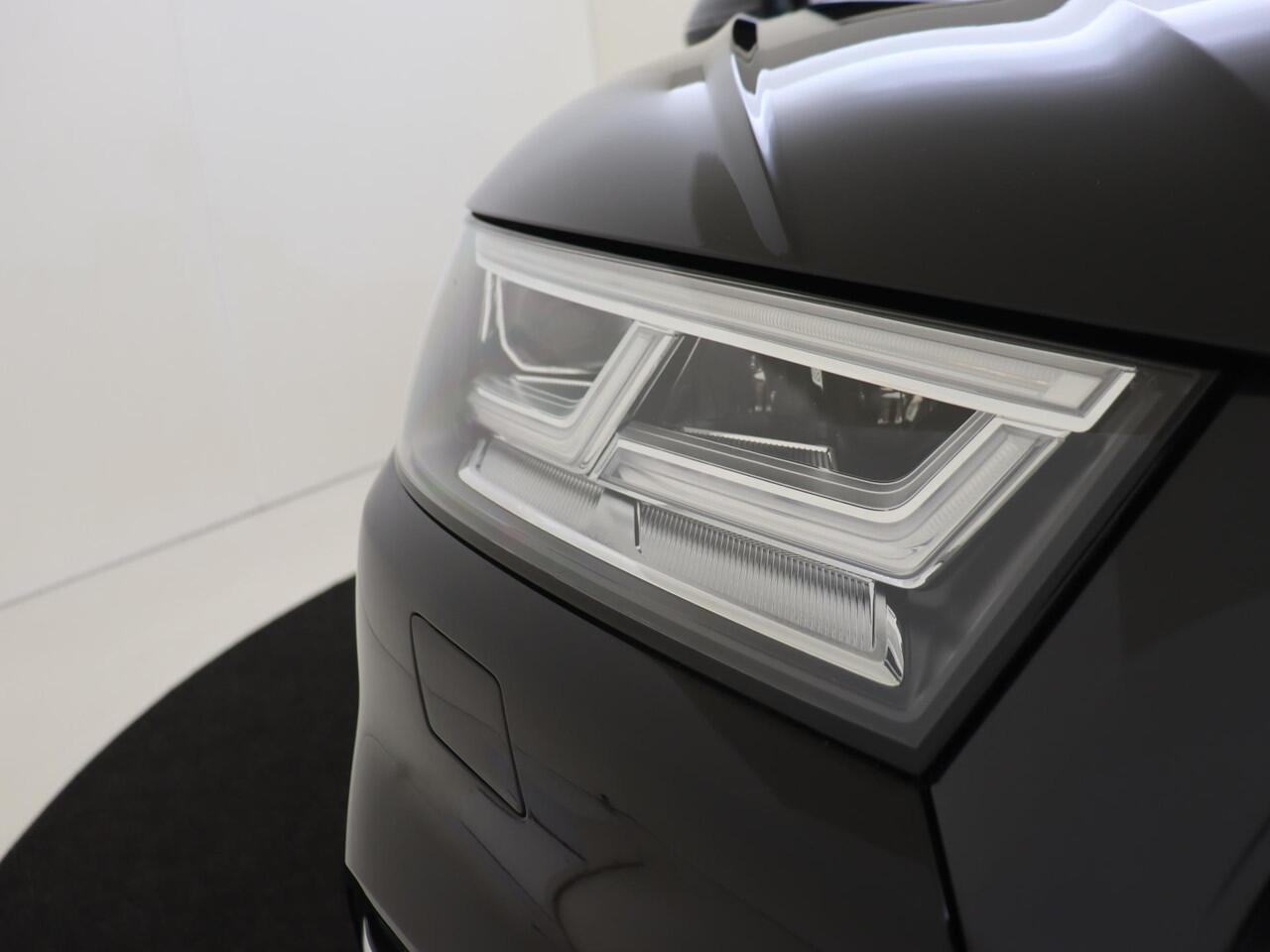 Audi Q5 55 TFSI e S edition | SoH 100% | Keyless | Adaptieve cruise control | 3-zone airco | Navigatie | Stoelverwarming | Elektrische achterklep | Virtual cockpit |