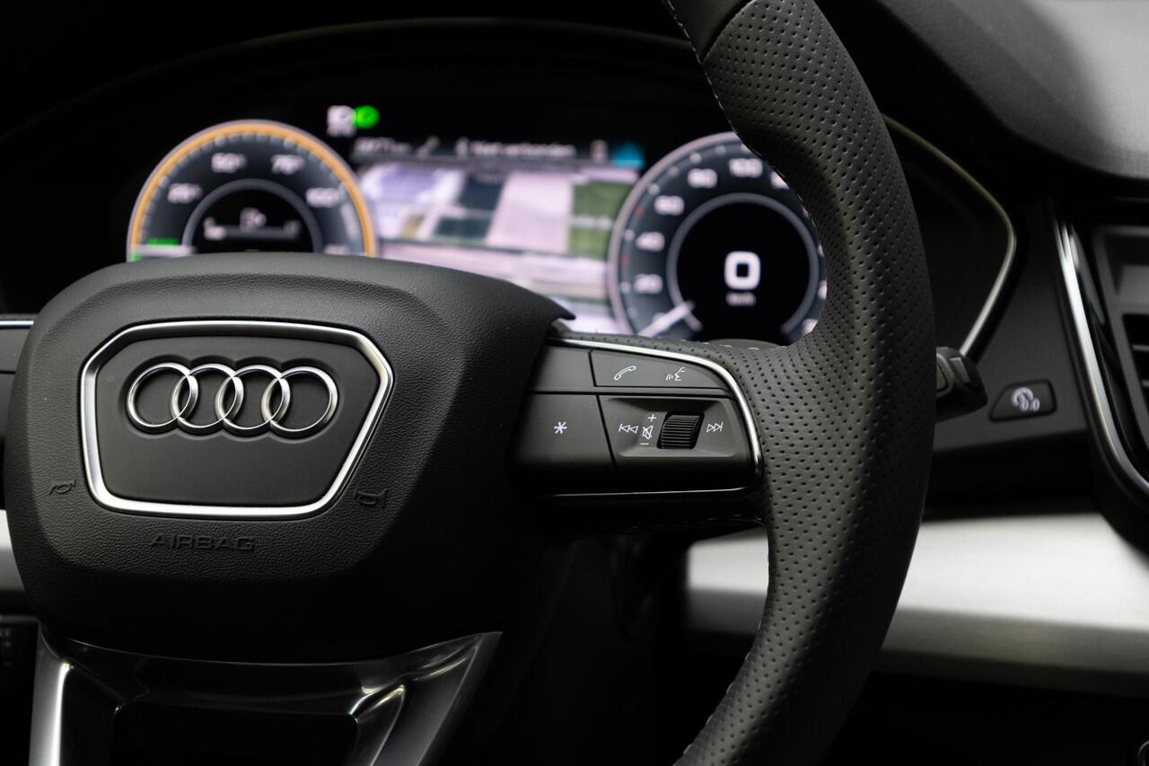 Audi Q5 Sportback 50 TFSI e S edition | Tour | Matrix | Optiek Zwart |