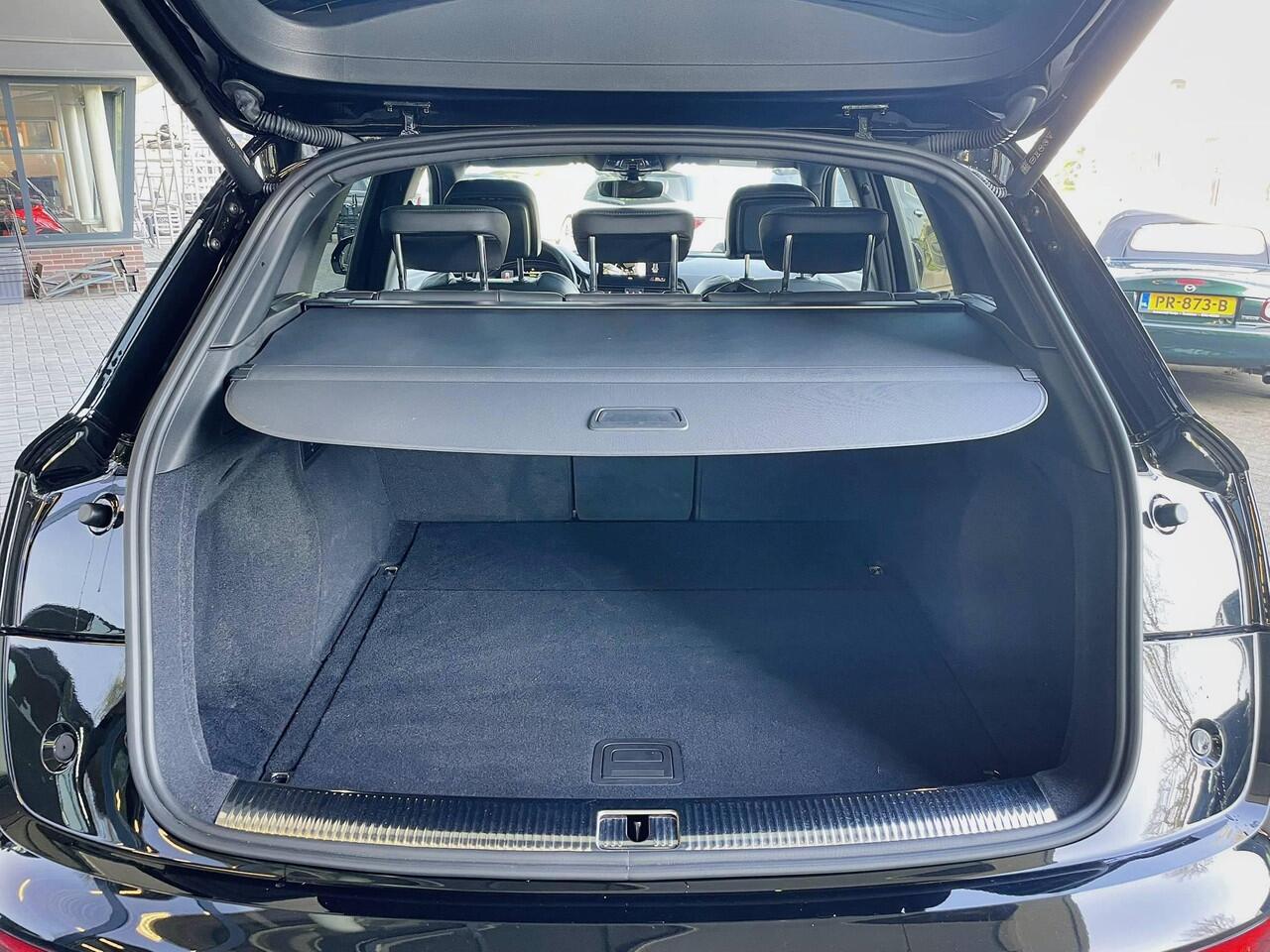 Audi Q5 40 TFSI S edition | Slechts 8000km! | Luchtvering | Tour Ass pack | Panodak | Etc.. 1 eig | Org NL