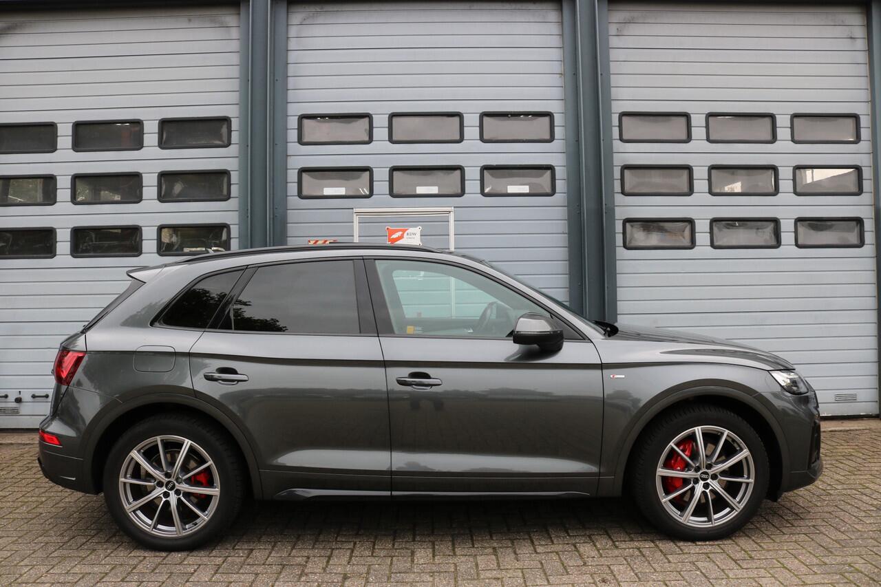 Audi Q5 50 TFSI e S edition Panodak Leder Camera T-haak Bj:2021
