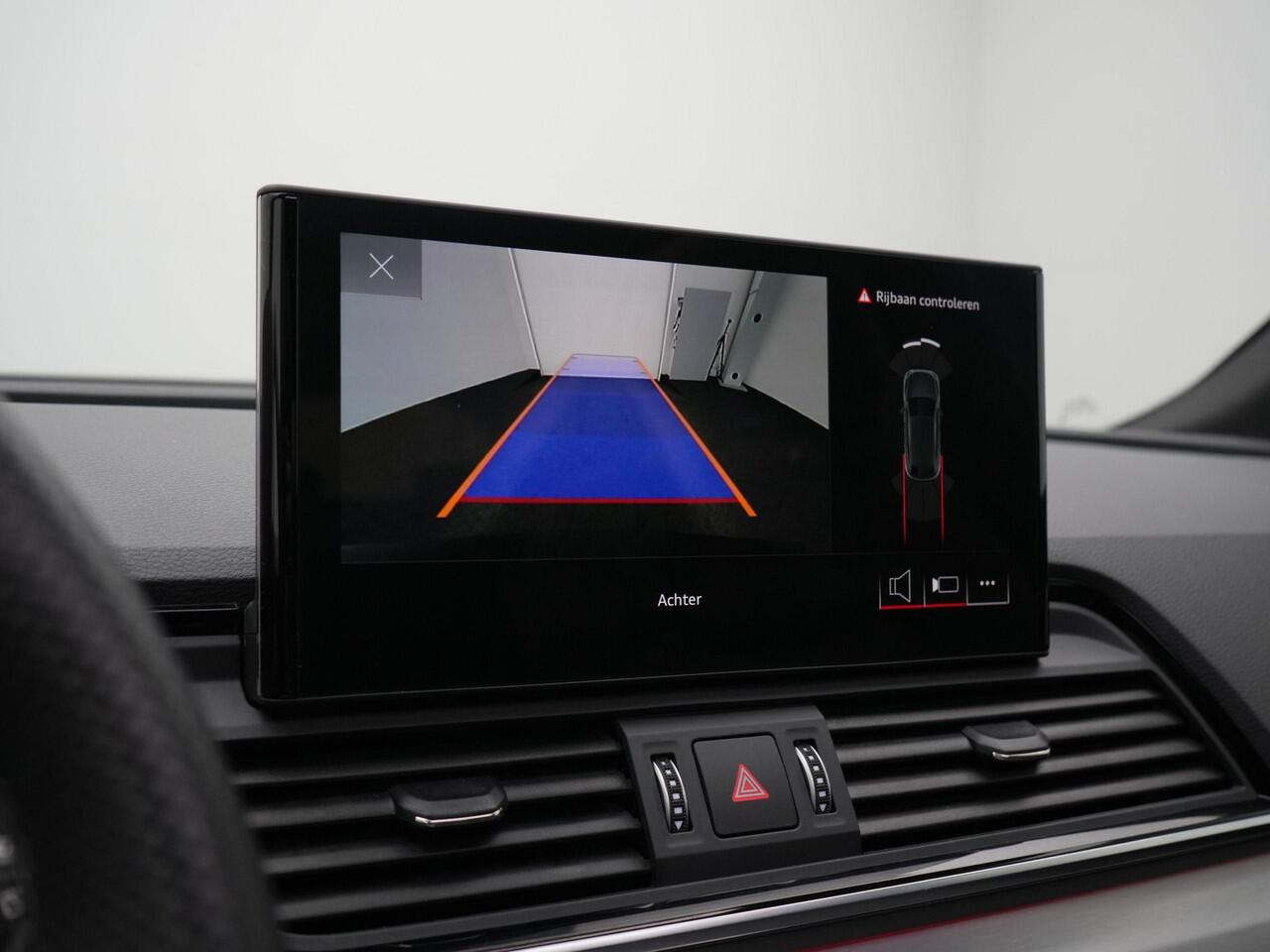 Audi Q5 Sportback 50 TFSI e 299 pk S-tronic S edition Competition / S-Line | Panoramadak | Matrix LED | Achteruitrijcamera | Navigatie