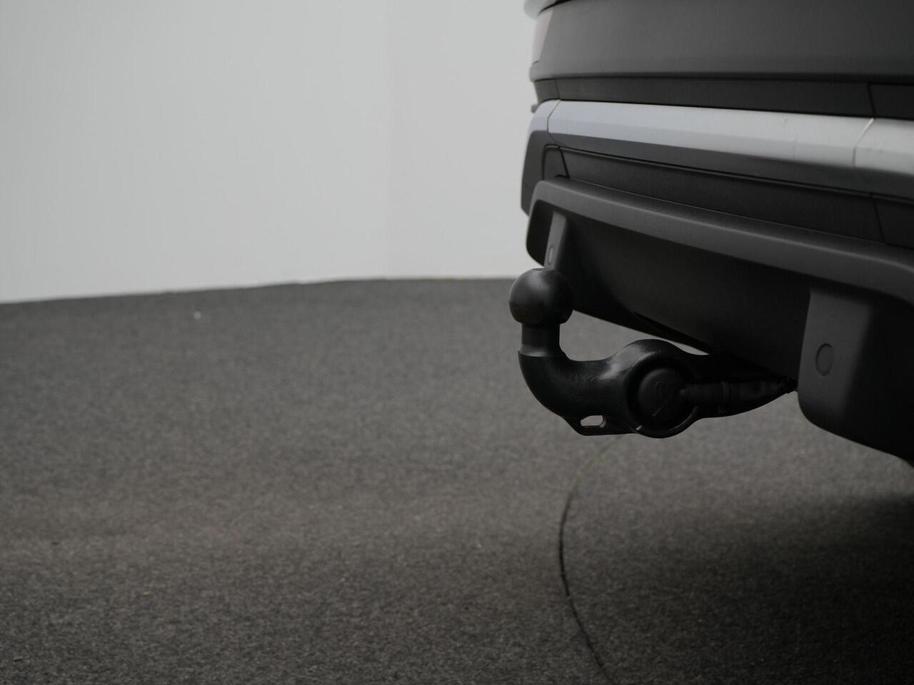 Audi Q5 Sportback 50 TFSI e 299 pk Quattro S-Line | Panoramadak | Trekhaak | Matrix LED | Achteruitrijcamera | Stoelverwarming