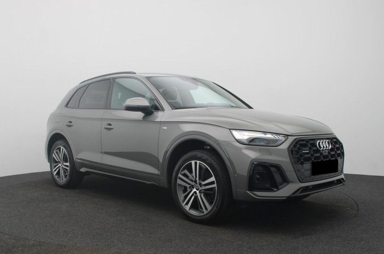 Audi Q5 50 TFSI e S Line ACC Trekhaak Sportstoelen 20 Inch Bang und Olufsen Audi Virtual Cockpit