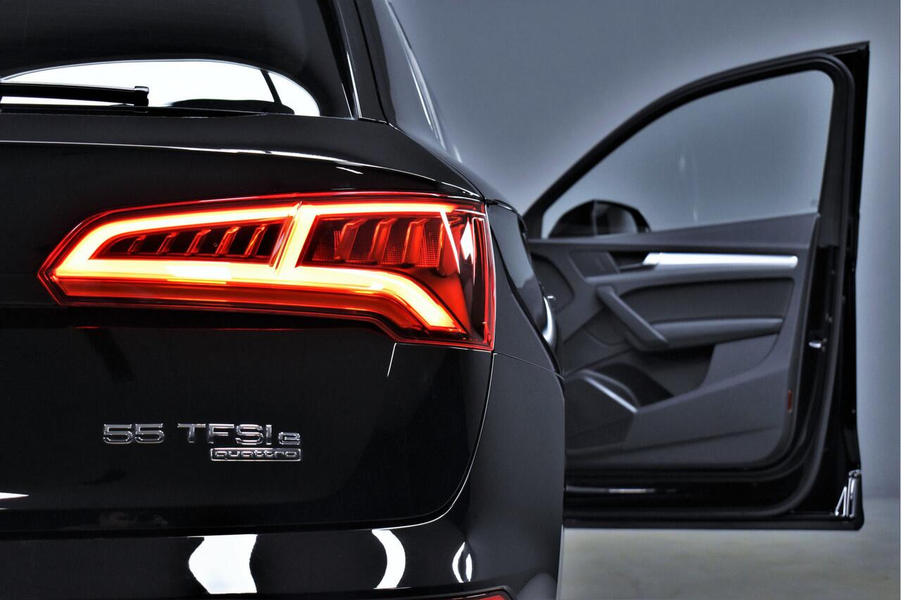 Audi Q5 55 TFSIe 367pk Quattro S-line 1e Eig. Dealer OH Trekhaak/Keyless/Camera/Navi/Led/Leer/Stoelverw./Pdc/Lmv''