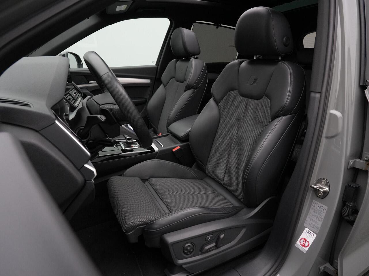 Audi Q5 55 TFSI e Quattro S edition Competition / S-Line | Panoramadak | Trekhaak | Geheugen-/massagestoel | Achteruitrijcamera | Adaptive Cruise