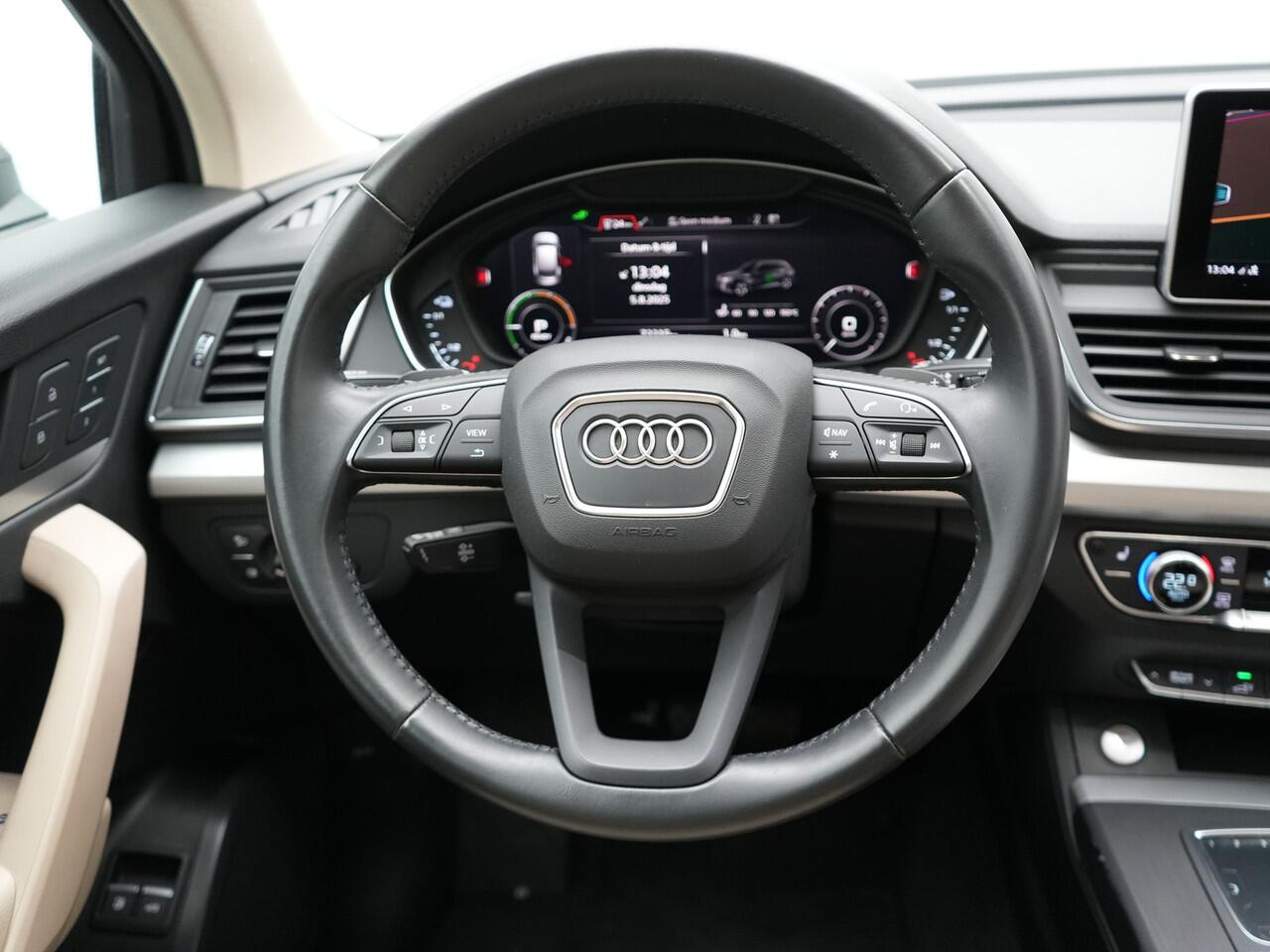Audi Q5 50 TFSI e quattro S edition Plug In Hybrid 300pk Dealer O.H PHEV | 360 Camera | Lederen Sportstoelen Memory & Verwarmd | Navigatie | Cruise Control | Keyless | DAB | Virtual |