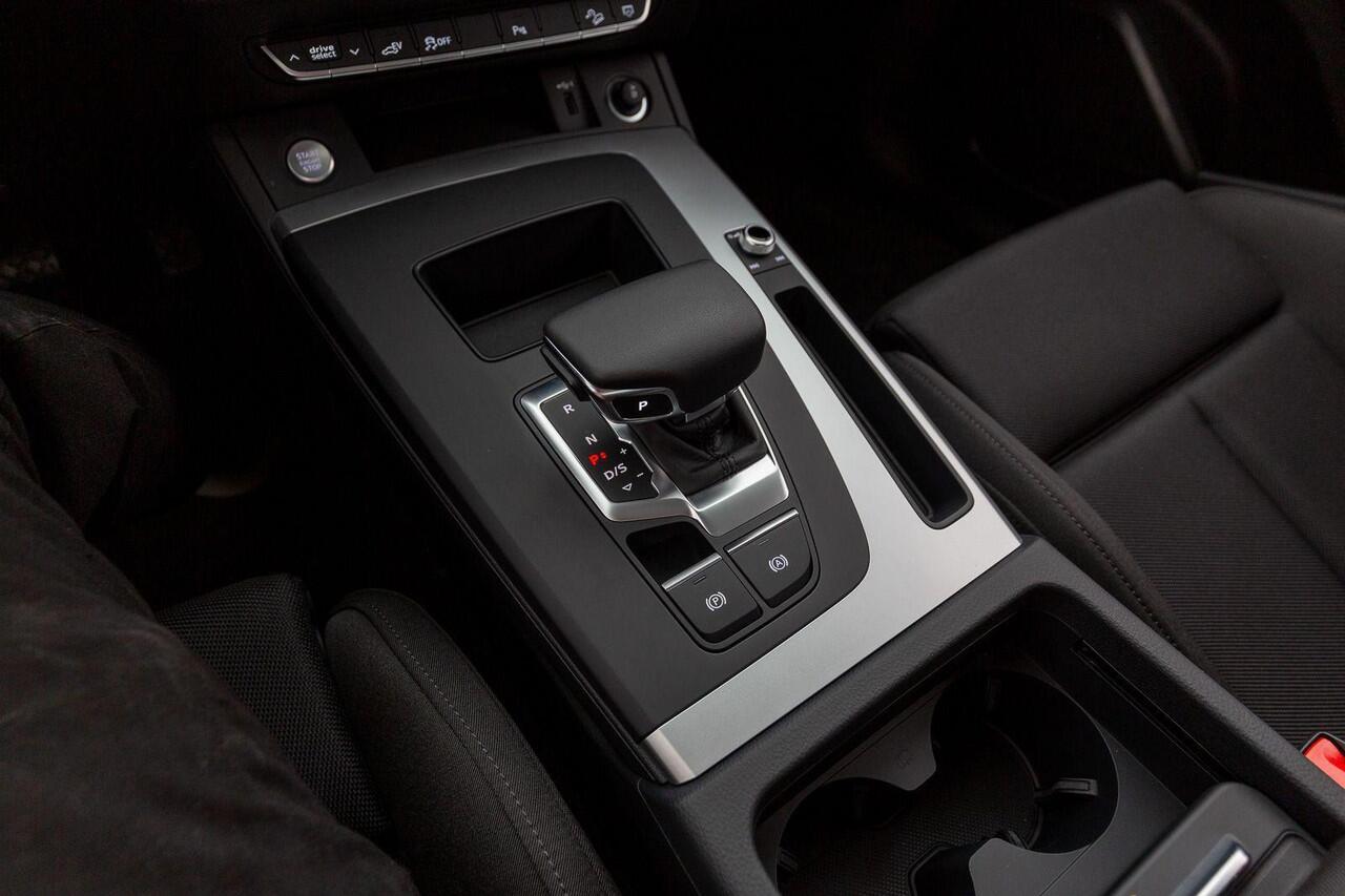 Audi Q5 50 TFSI e Advanced edition Trekhaak, ACC