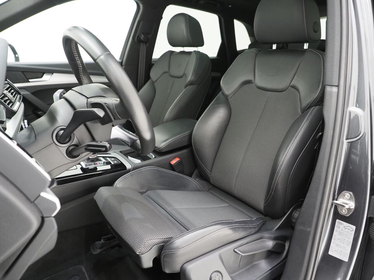 Audi Q5 55 TFSI e quattro Competition S-Line | Panoramadak | Keyless | Camera | Virtual | Cruise | Carplay