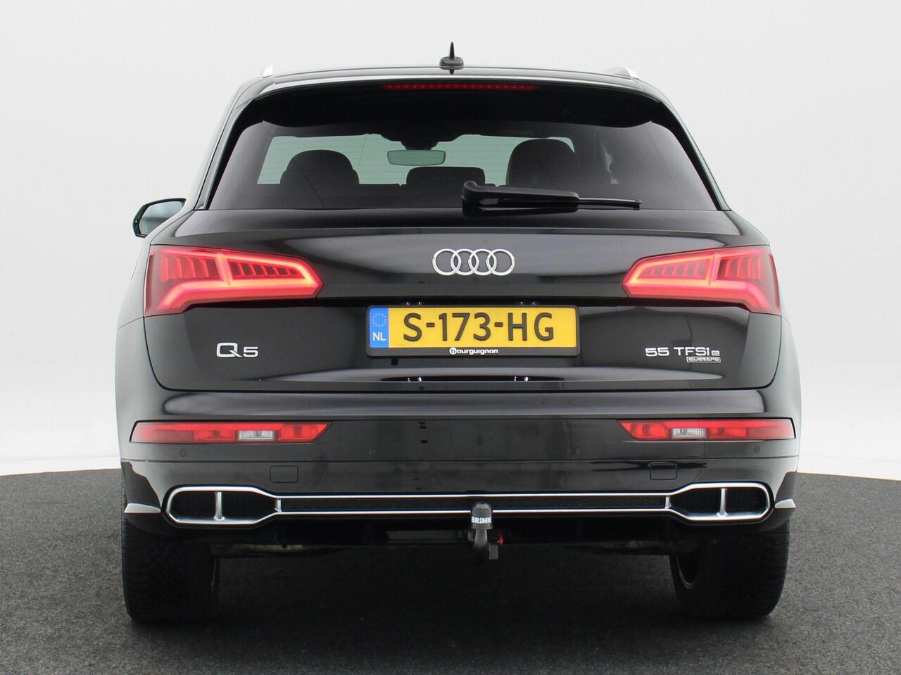 Audi Q5 55 TFSi e 367 Pk quattro S-Line | LED | Elektrische Achterklep | Privacy Glass | Stoel Verwarming | Cruise Control | 20 Inch