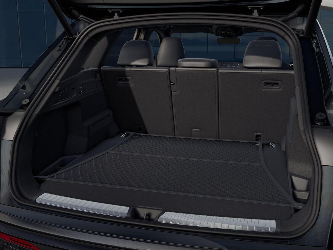 Audi Q5 S edition Competition 2.0 TFSI e 270 kW / 367 PK S | Optiekpakket zwart | Panoramadak | Techniekpakket pro | Geheugenstoelen |