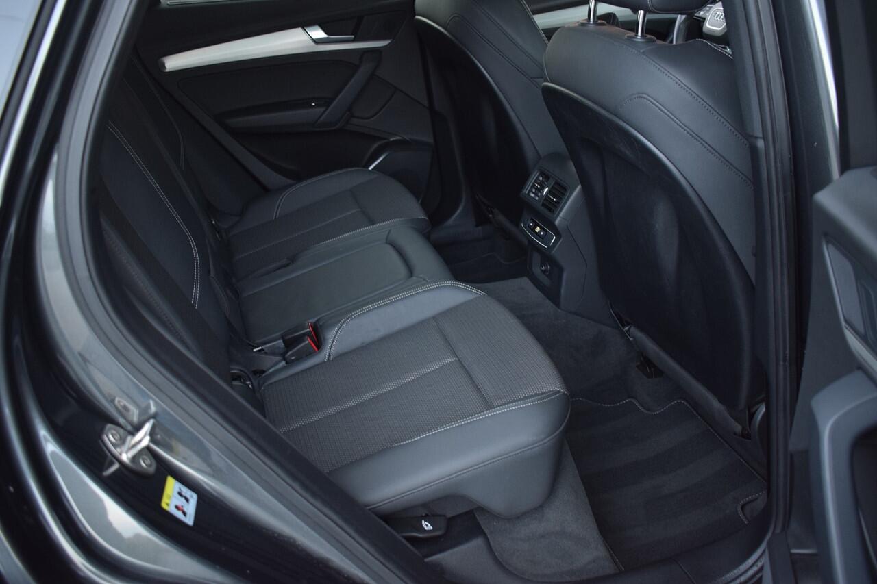 Audi Q5 Sportback 50 TFSI e S-line Competition | Luchtvering | Pano | 360 Camera | 21"