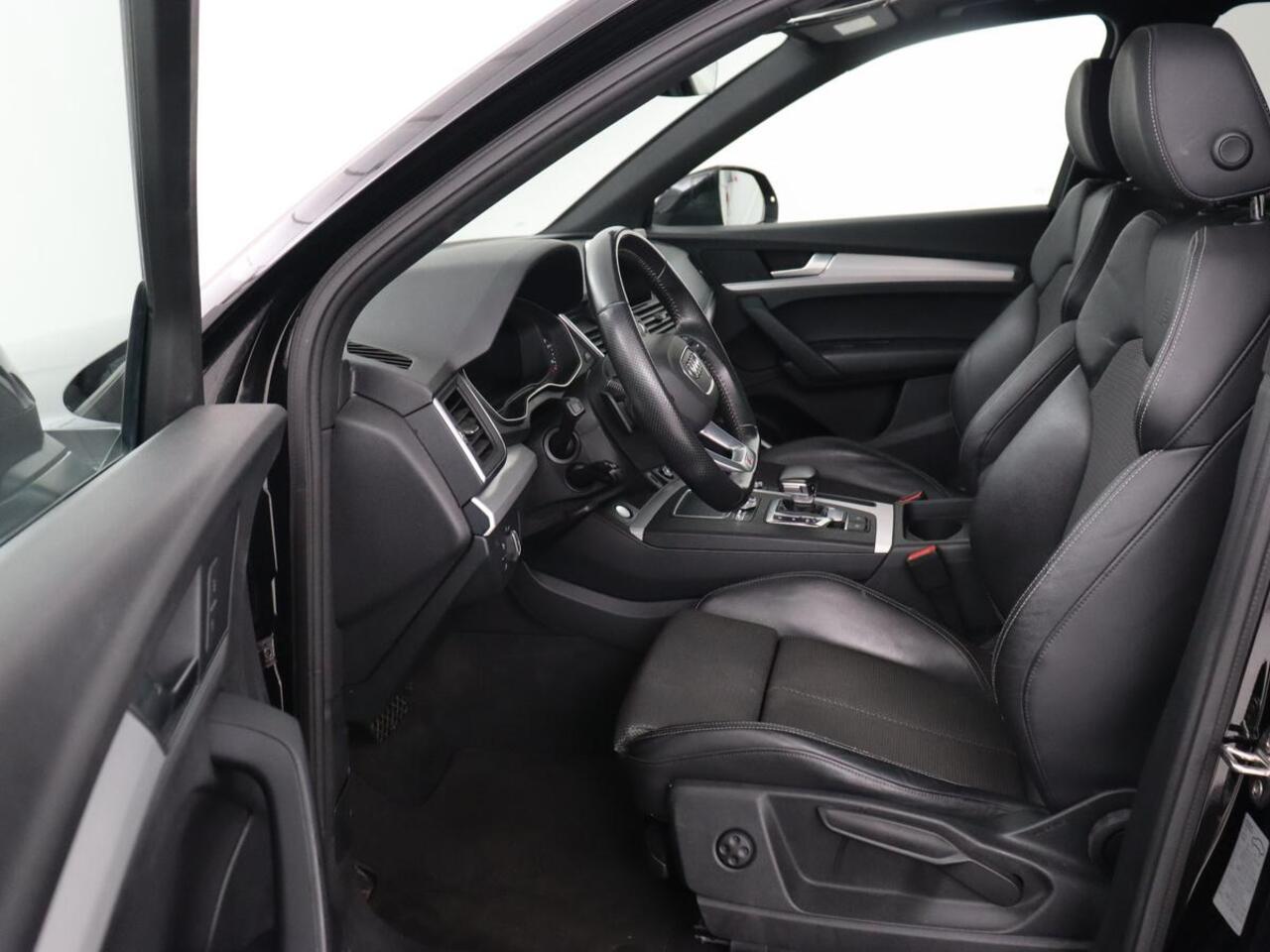 Audi Q5 55 TFSIe quattro S Line | Panoramadak | Adaptive cruise | 360 Camera | Virtual Cockpit | Half leder | Carplay | Full LED | Sportstoelen | Navigatie | PHEV | Plug In