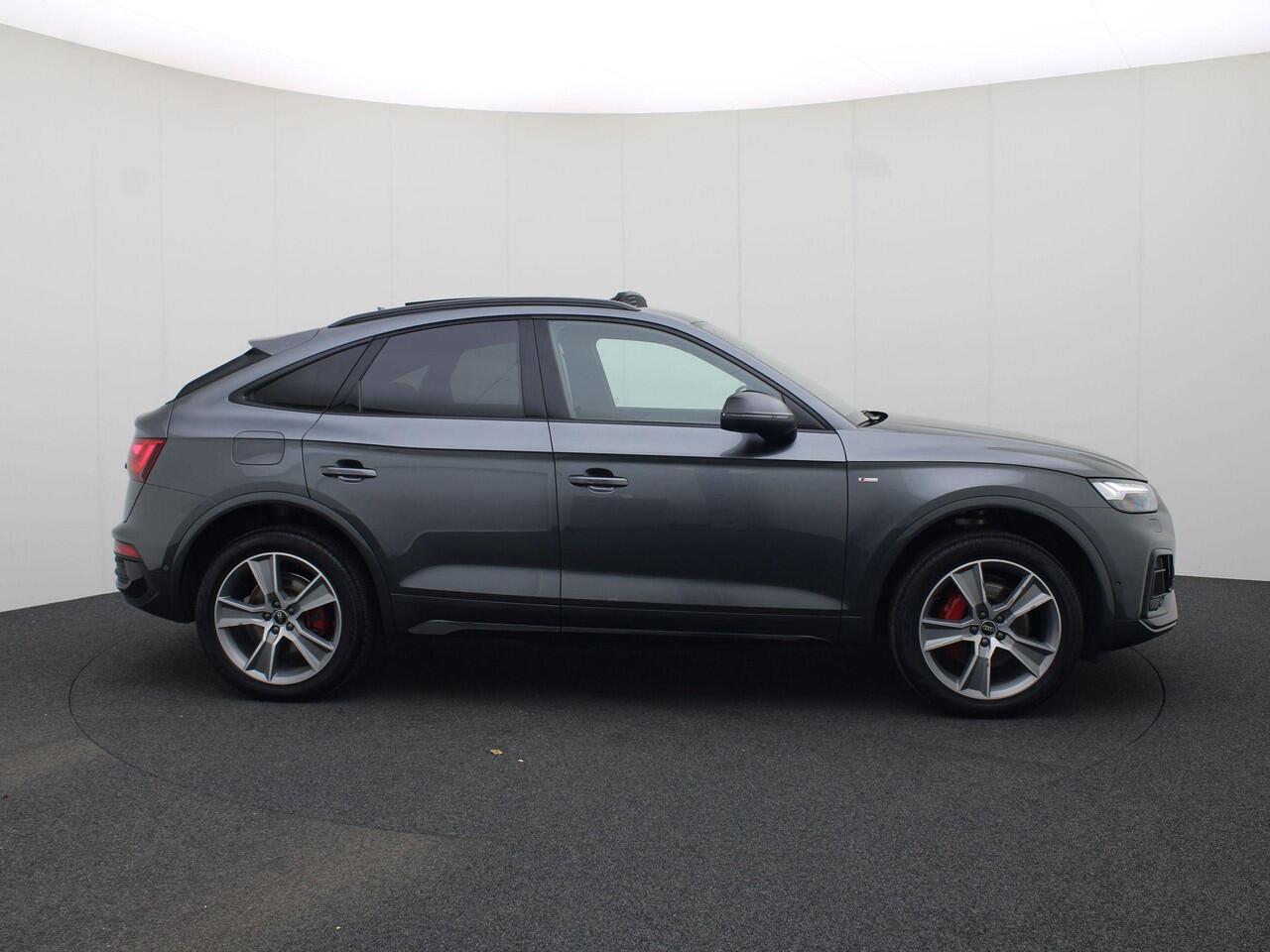 Audi Q5 Sportback 55 TFSIe 270Kw/367PK S Line · Panoramadak · Bang & Olufsen · Leder · Trekhaak · Adaptive Cruise Control · Garantie t/m 03-09-2029 of 100.000km