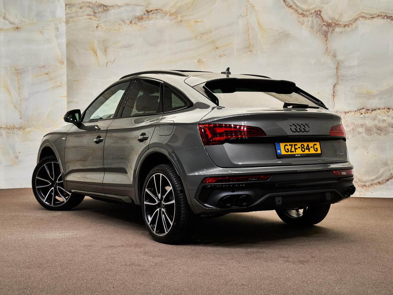 Audi Q5 Sportback 50 TFSI e S Edition Competition, NL-auto, pano, tr.haak, 21", matrix-LED, ACC, keyless, privacy