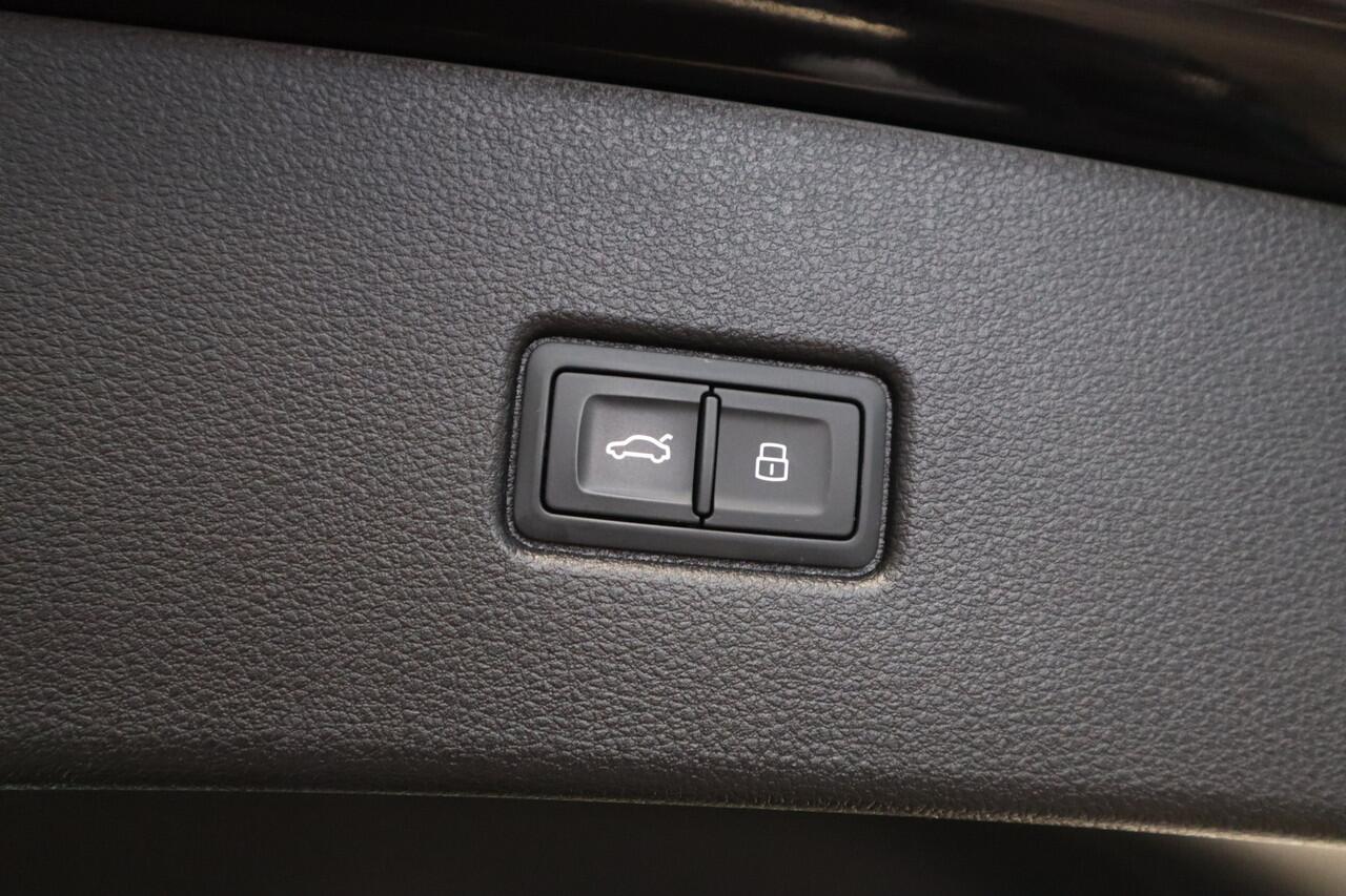Audi Q5 Sportback 55 TFSI e S edition Full-led Panoramadak Bang&Olufsen 24 maanden garantie mogelijk (*vraag naar de voorwaarden)