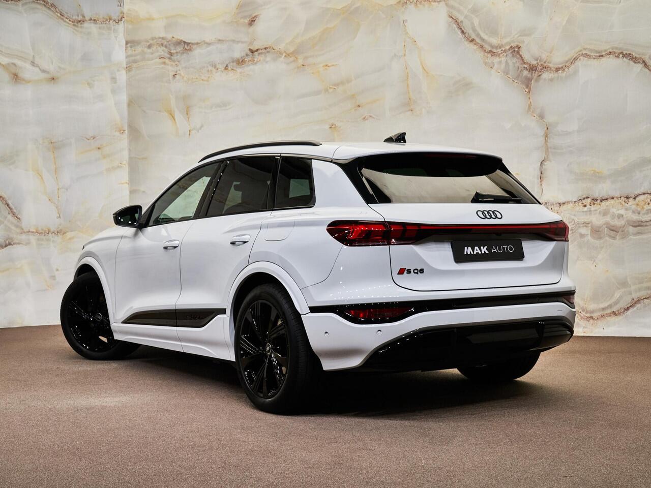 Audi Q6 SQ6 e-tron Quattro, pano, 21", matrix-LED, B&O, bijrijdersdisplay, luchtv., HUD, ACC, privacy