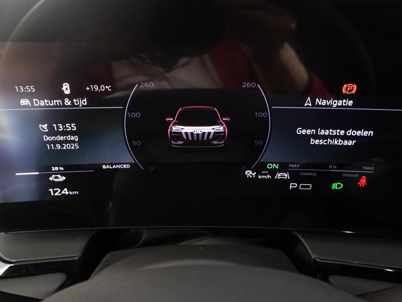 Audi Q6 e-tron Advanced edition e-tron perf 225kW/306pk 100Kwh Ha Tech Plus pakket, sportstoelen met leder, bumpers in kleur carrosserie, omgevingscamera's