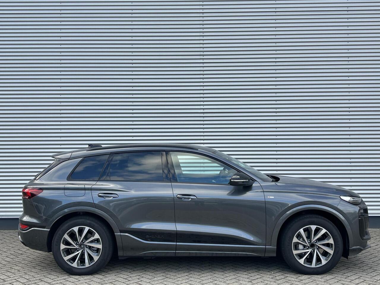 Audi Q6 e-tron Advanced edition Performance 100 Kwh / 306 PK | Matrix LED | Trekhaak | Stuurverwarming | Zwart optiek pakket