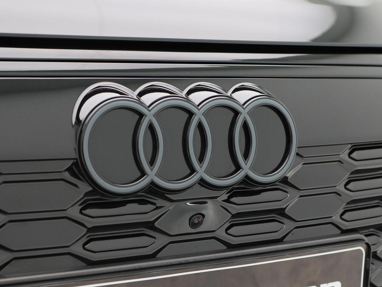 Audi Q6 S edition e-tron 83Kwh |252 PK | 20 inch | Tech Pro pakket | Privacyglas |