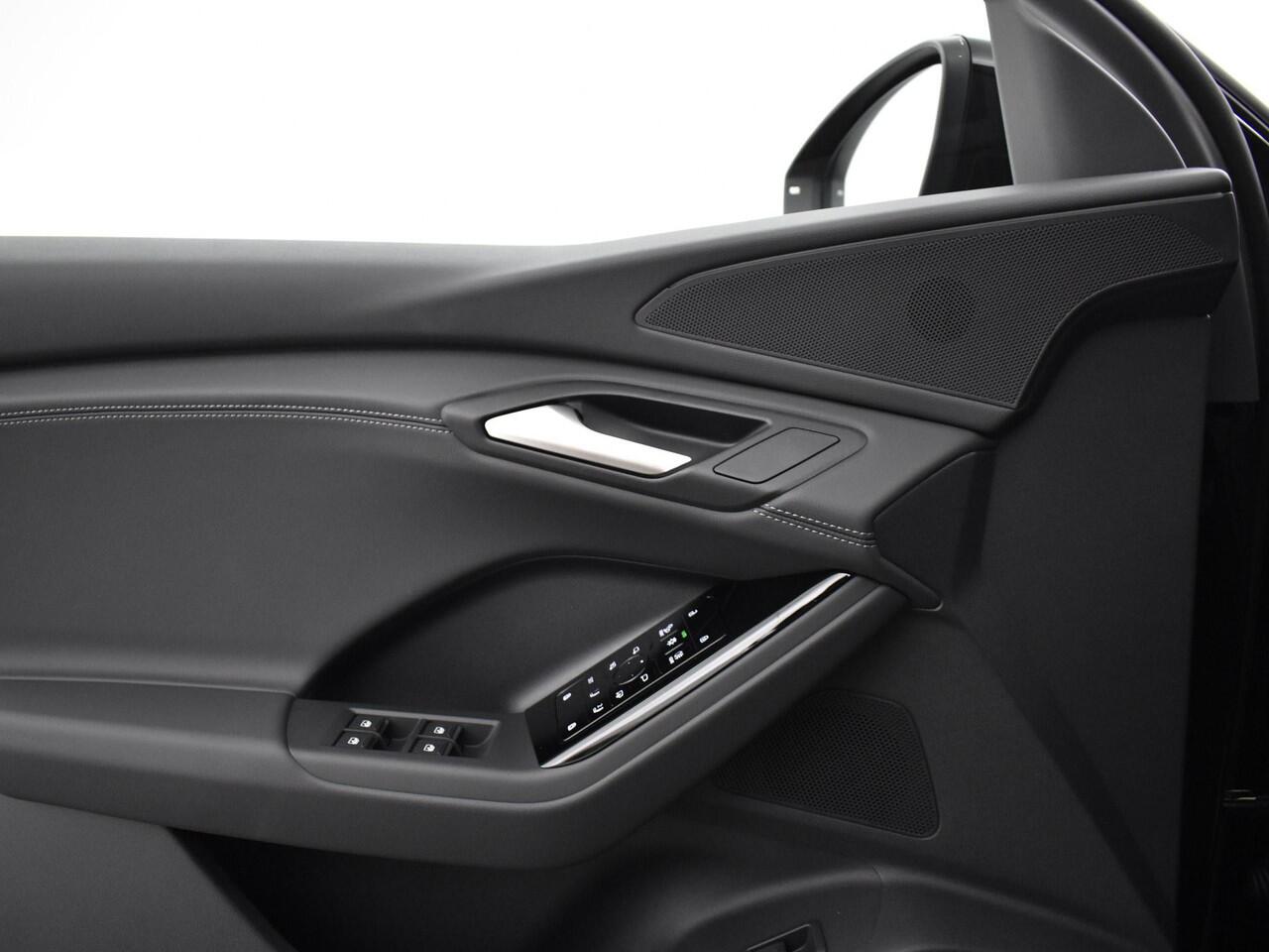 Audi Q6 Sportback e-tron Advanced edition 83Kwh 252 PK · Tech pro · Privacy glas · Sportstoelen leder