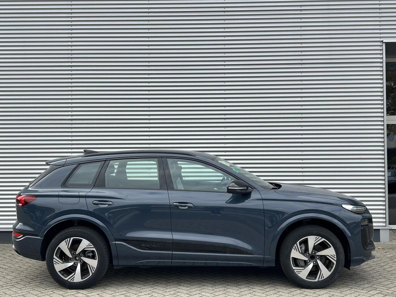 Audi Q6 e-tron S edition (B1) e-tron perf 100Kwh 225 kW / 306 PK | Luchtvering | Stuurwielverwarming | Matrix | Keyless Entry | Elektrische Stoel | Stoelverwarming voor-achter |