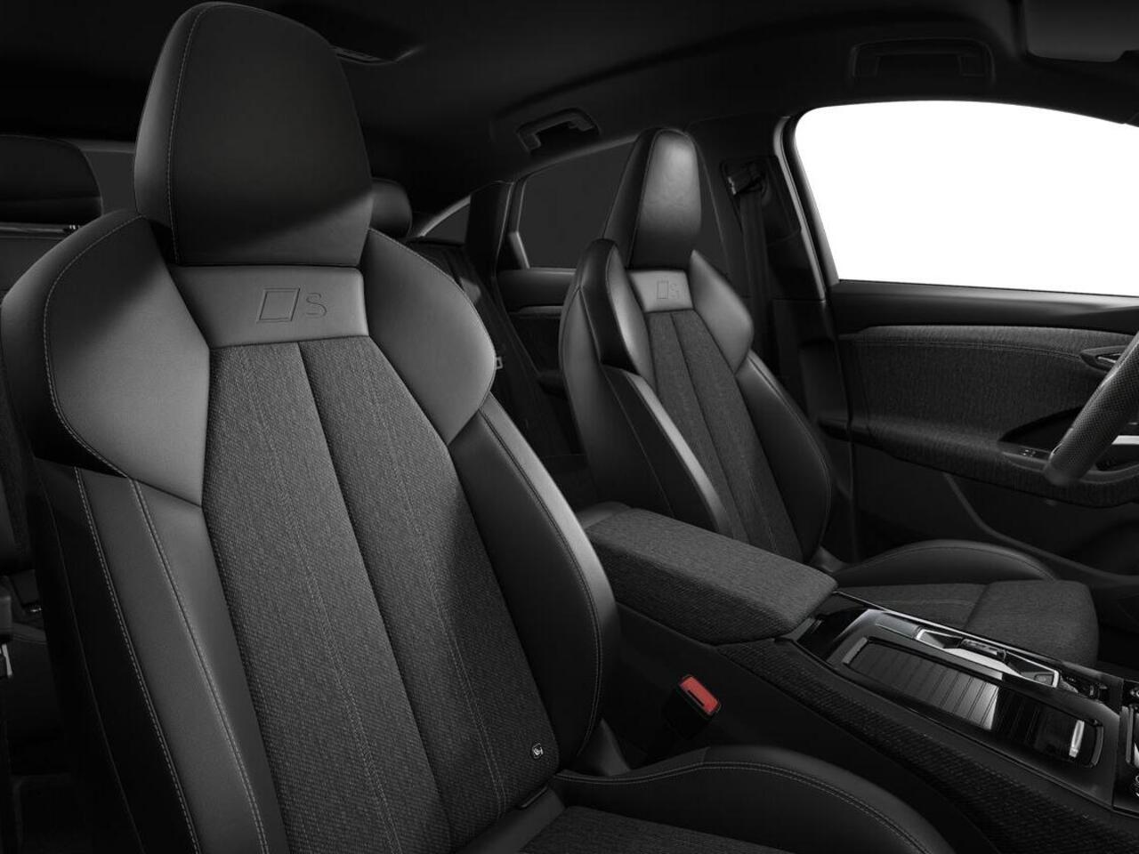 Audi Q6 Sportback e-tron S edition 252 PK · Exterieurpakket zwart · Rood gespoten remzadels · Warmtewerend glas donker tint