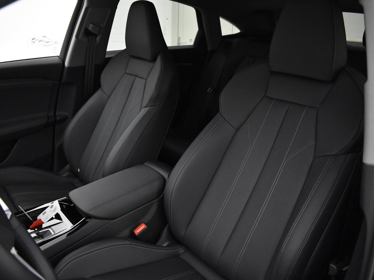 Audi Q6 Sportback e-tron Advanced edition 83Kwh 252 PK · Tech pro · Privacy glas · Sportstoelen leder