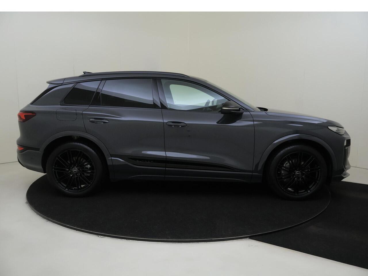 Audi Q6 e-tron S edition performance 100 kWh | Tech Pro | 21 inch LM velgen | Privacy glass | Luchtvering | Sportstoelen