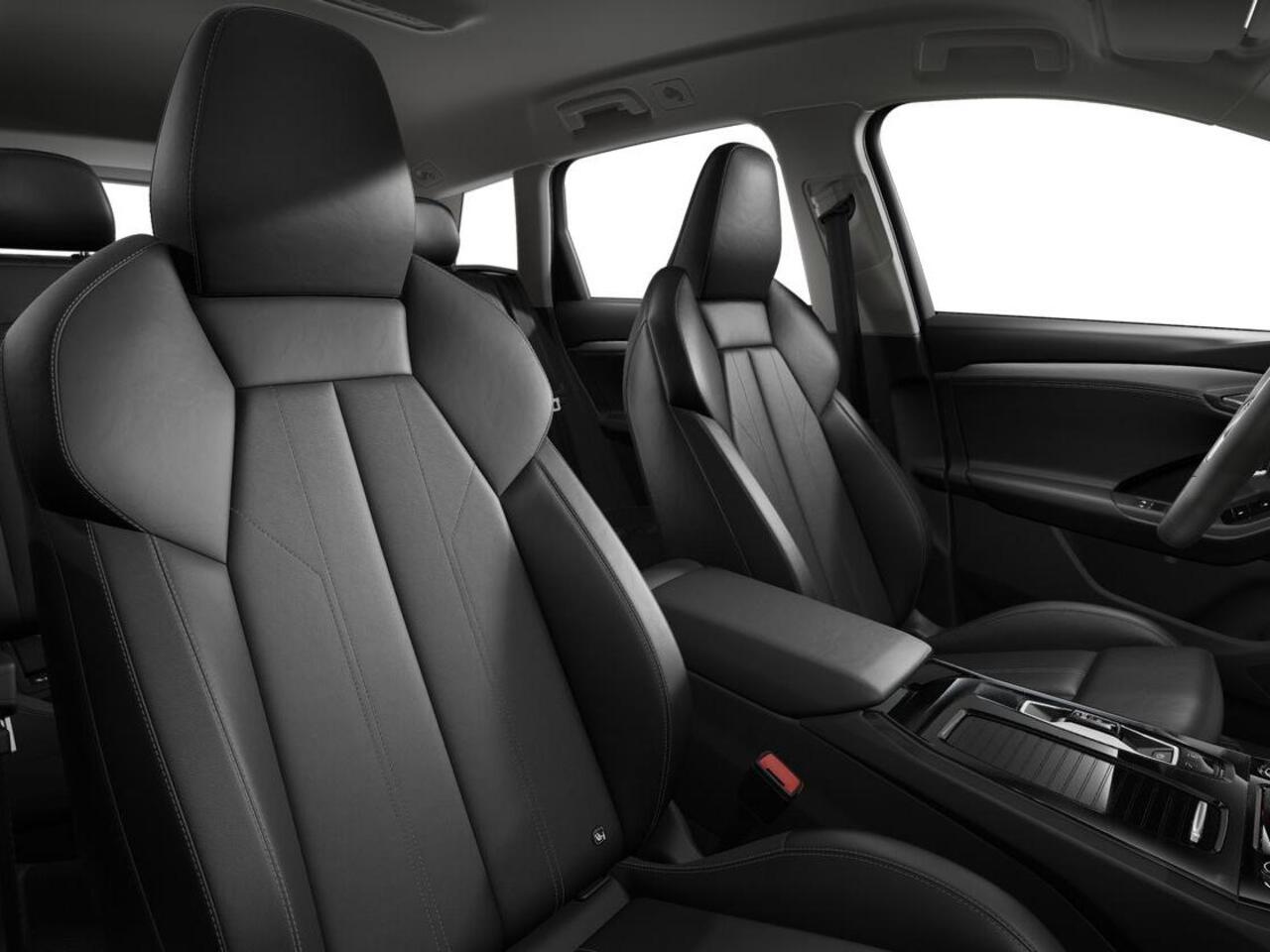 Audi Q6 e-tron Advanced edition 252 PK · Trekhaak, mechanisch draaibaar · Sportstoel zwart leder-kunstl.