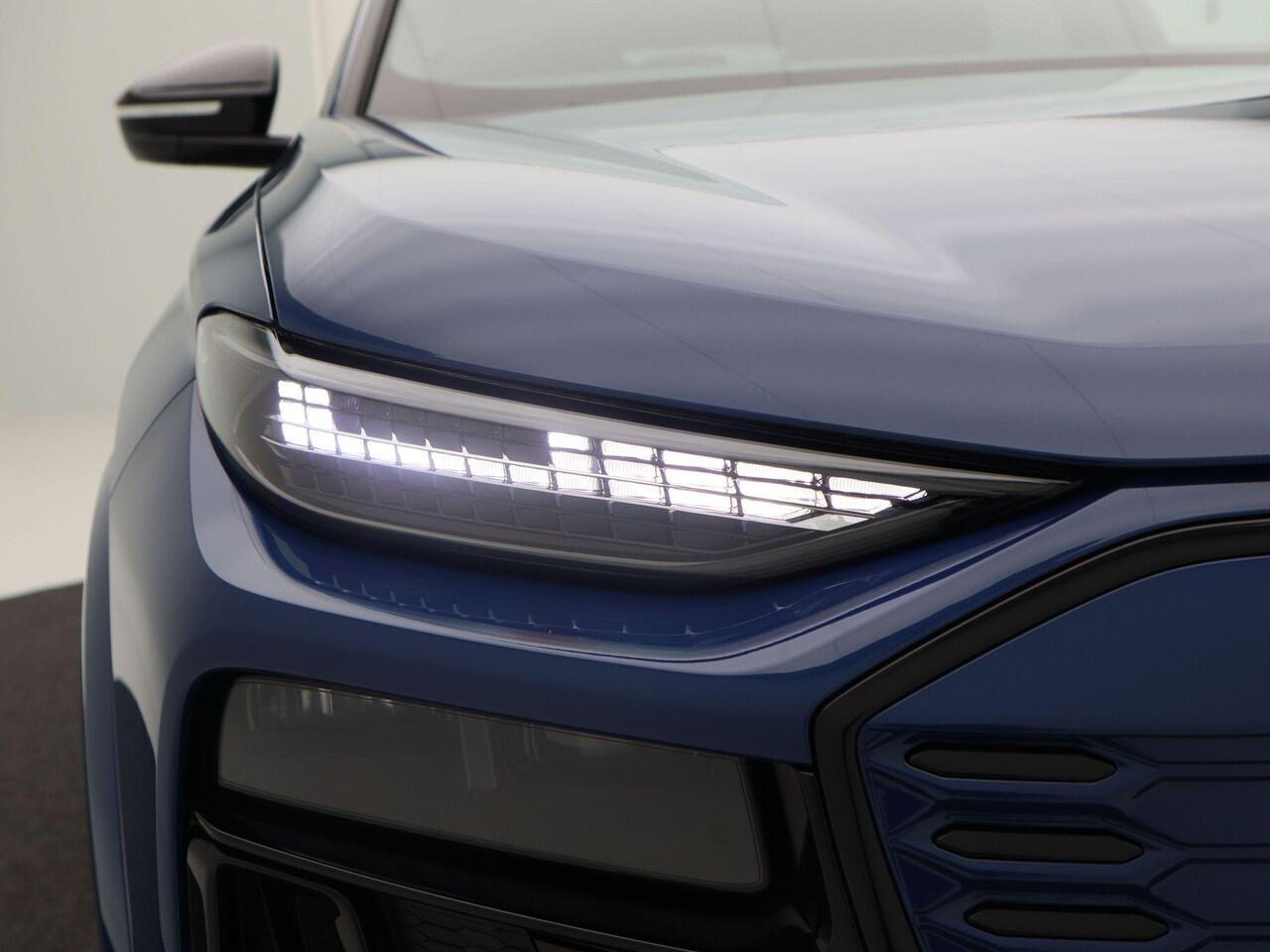 Audi Q6 SQ6 e-tron 490 Pk Automaat | Full LED | Panoramadak | B&O Audio | Leder | Head Up | 21 Inch | 20.562 Km!!