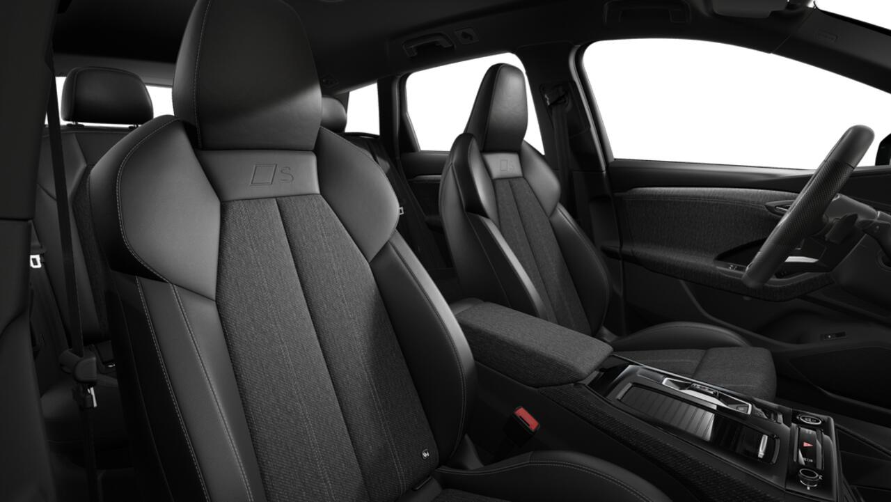 Audi Q6 e-tron performance 306 1AT S Edition Automaat | S line-interieur met sportstoelen en zwarte stoffen-kunstlederen bekleding | Exterieurpakket zwart