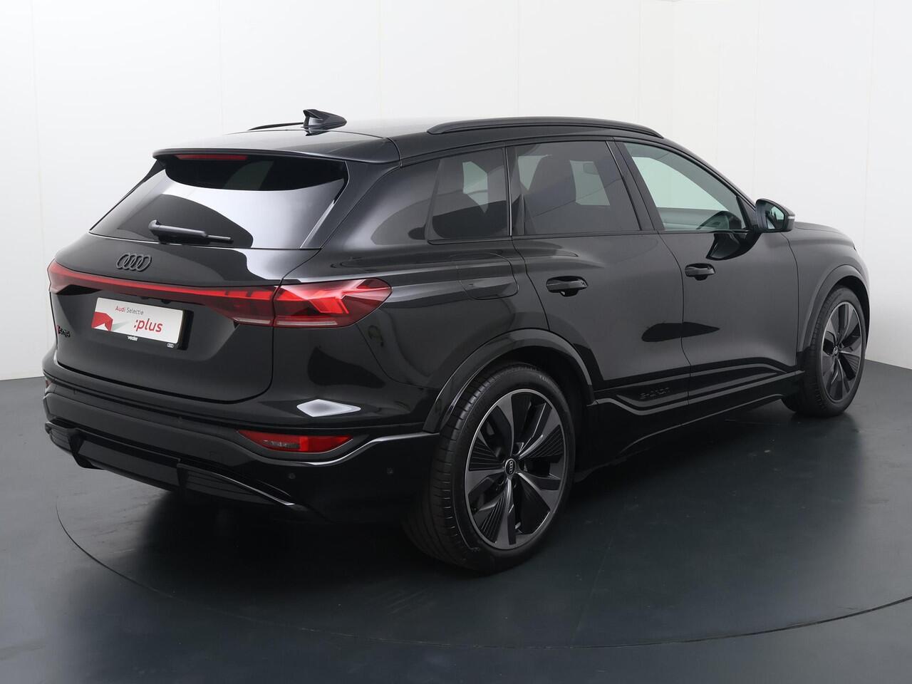 Audi Q6 SQ6 e-tron Quattro 100 kWh | 490 PK | SoH 97% | 490 PK | SoH 97% | S-line | Luchtvering | B&O | Achteruitrijcamera | Virtual cockpit |