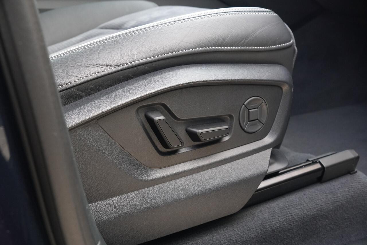 Audi Q7 60TFSIe/490pk Quattro S-Line Competition Blackstyle Maxton|2024|Panoramadak|22"Blackstyle|Luchtvering|Trekhaak|Head-up|Matrix-LED|PDC+Assist+360Camera|Cruise+ACC