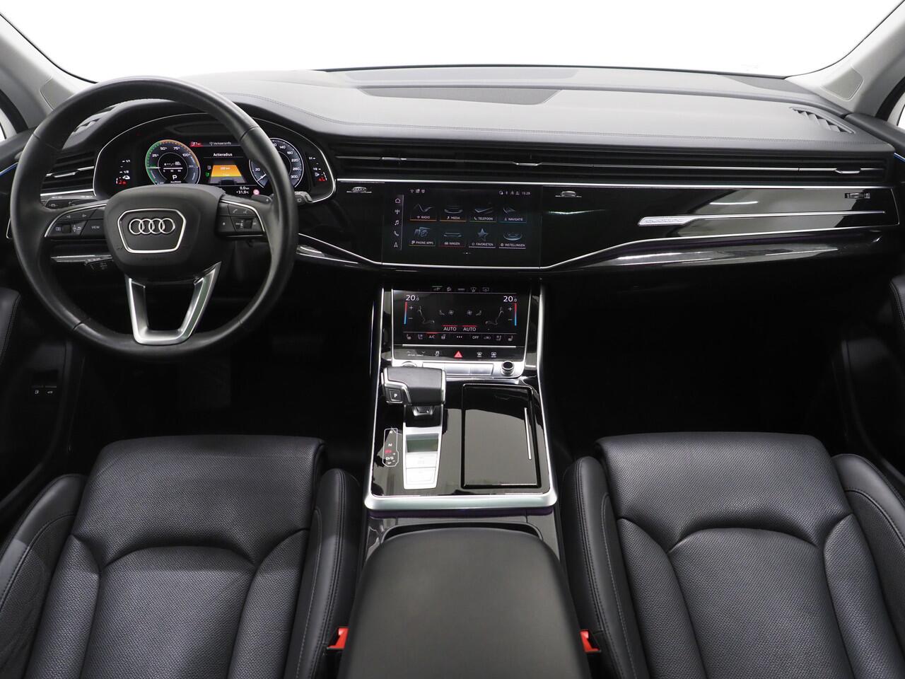 Audi Q7 55 TFSI e quattro Pro Line Plus | Panoramadak | Luchtvering | Bang&Olufsen | Keyless | Head Up | Camera