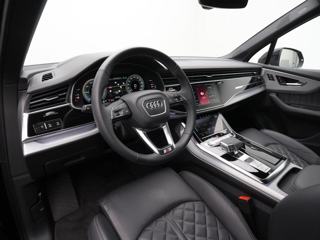 Audi Q7 60 TFSI e 490 pk tiptronic quattro Pro Line S Competition / S-Line | Panoramadak | Sportstoelen plus | Laser LED | Geheugenstoelen | Head-up display | Bang & Olufsen