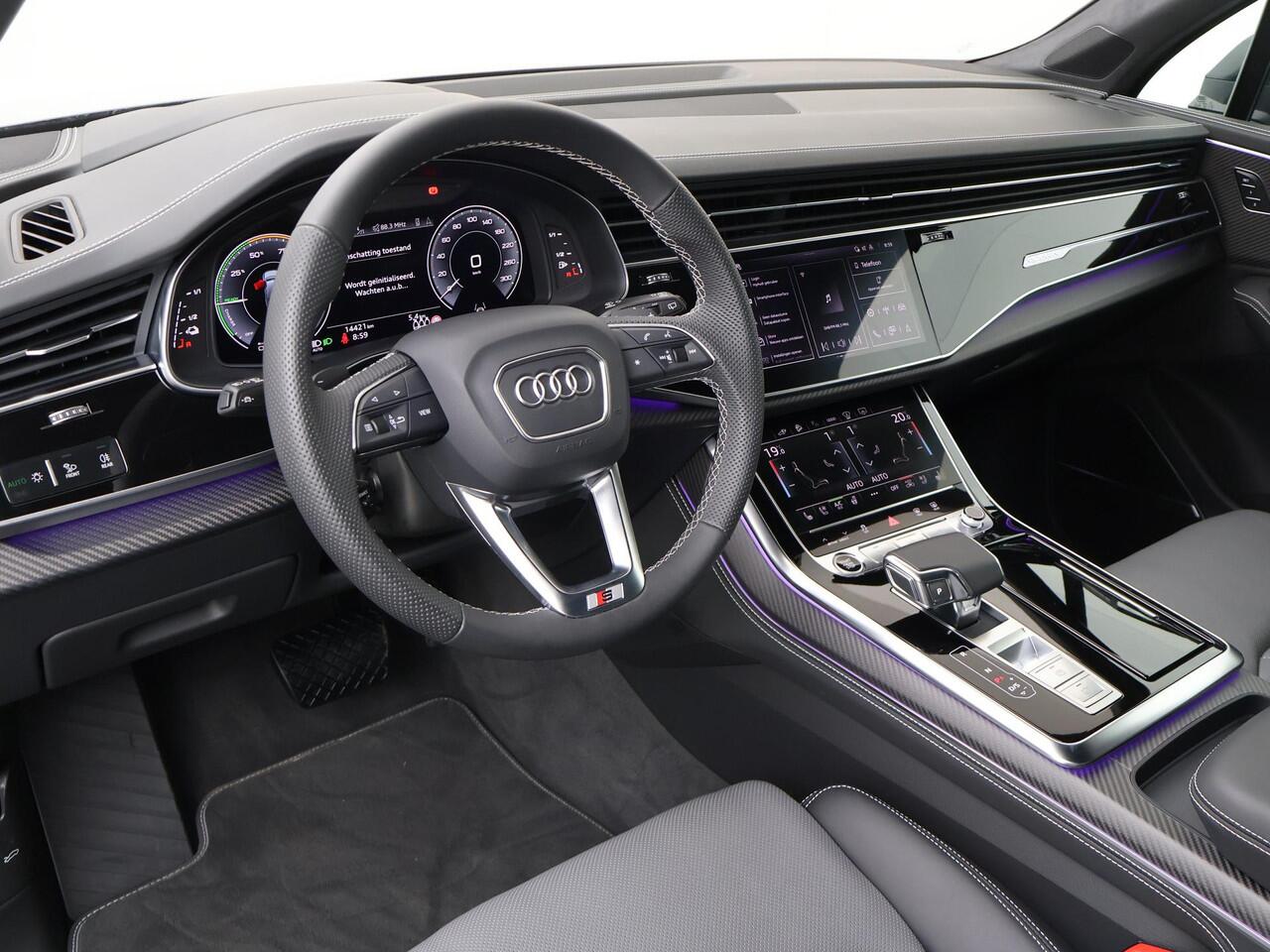 Audi Q7 60 TFSI e quattro Pro Line S Competition | 490 PK | SoH 97% | Panoramadak | Trekhaak | Nachtzicht-assistent | Vierwielbesturing | Matrix LED-koplampen | Head-up display |