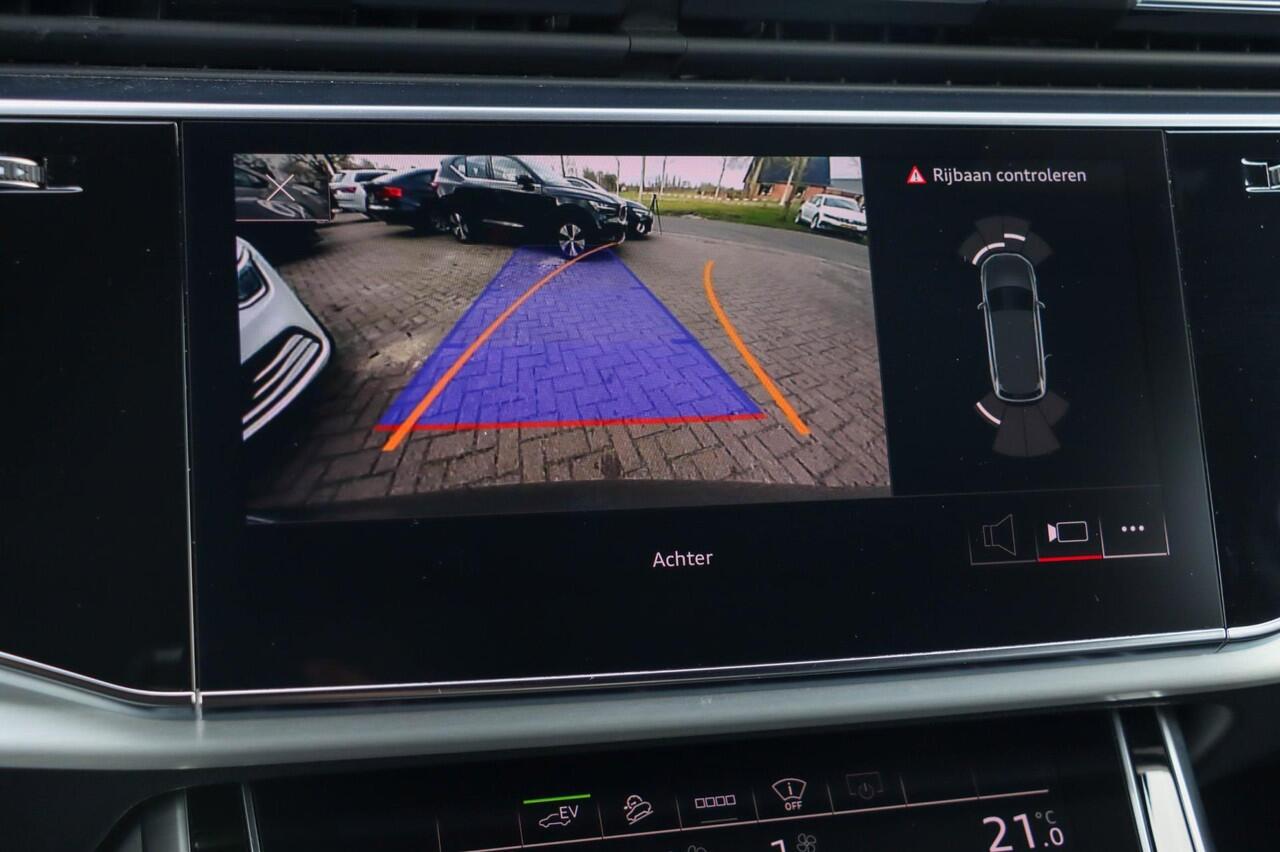 Audi Q7 55 TFSI e Quattro S Line 340pk | B&O Audio | Black Pack | Trekhaak