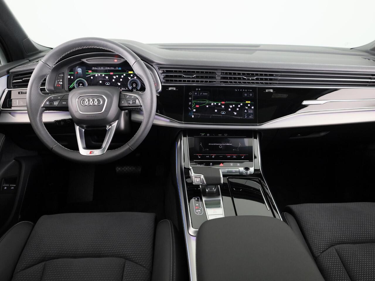Audi Q7 55 TFSI e quattro Pro Line S 394pk Panoramadak, adaptive cruisecontrol, B&O soundsysteem, optiekpakket zwart Plus, Privacy Glass, Trekhaak
