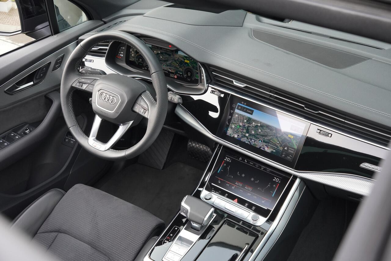 Audi Q7 60TFSIe/490pk Quattro S-Line Competition Blackstyle Maxton|2024|Panoramadak|22"Blackstyle|Luchtvering|Trekhaak|Head-up|Matrix-LED|PDC+Assist+360Camera|Cruise+ACC