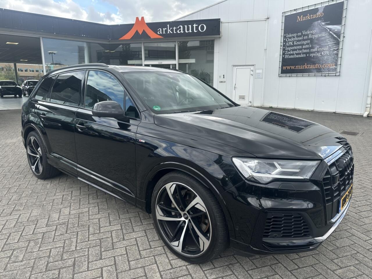 Audi Q7 55 TFSI Quattro S-line Adv 7p A-Pilot Head-up Softclose