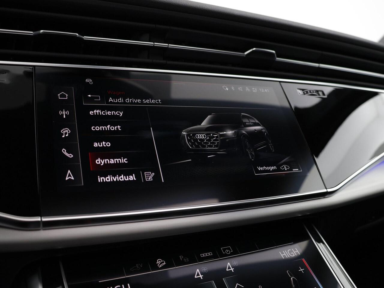 Audi Q7 55 TFSI e quattro Pro Line S 394 PK · Assistentie pakket plus, remote park · Glazen panoramadak · Vierwielbesturing · B&O Premium 3D