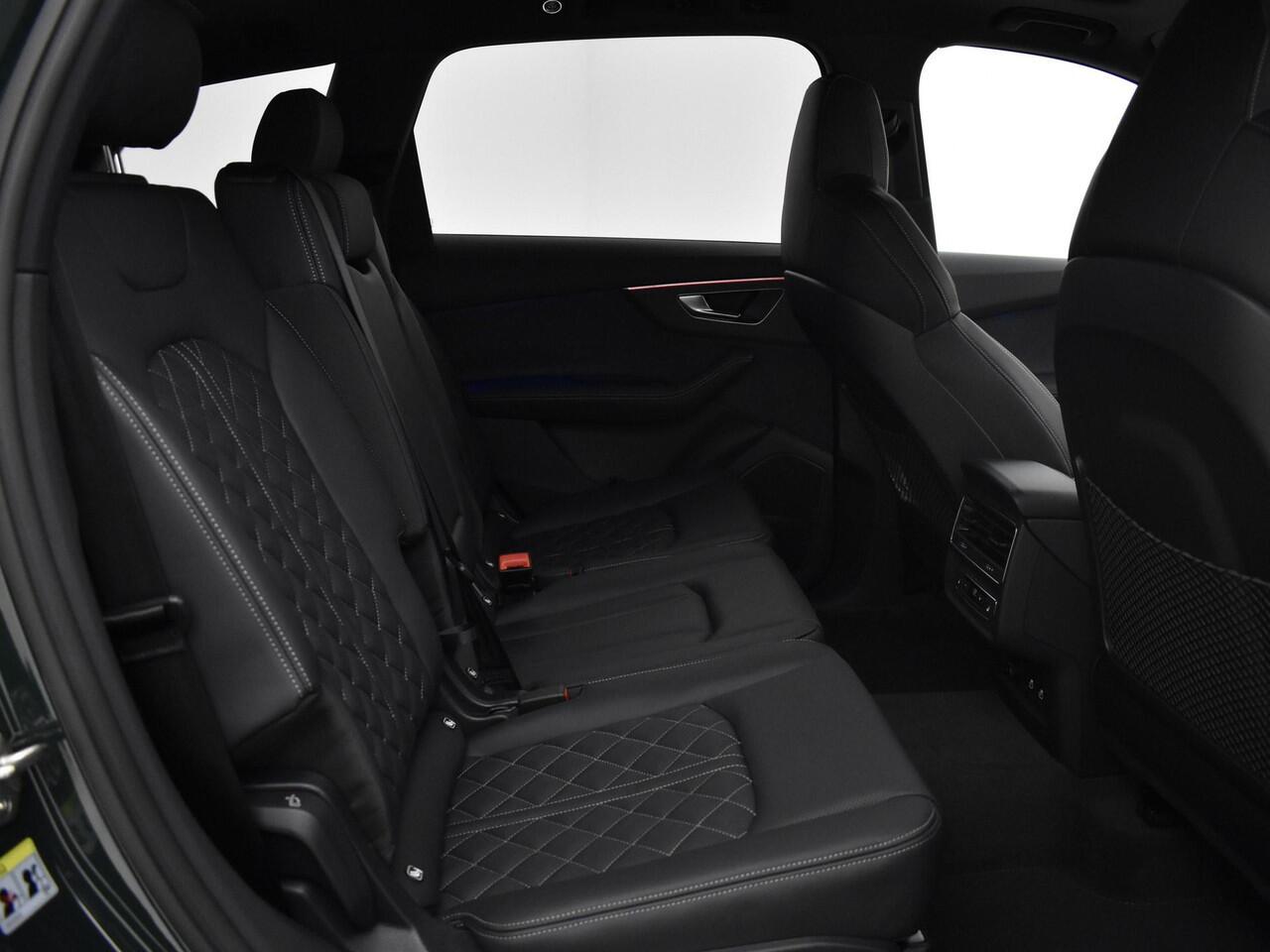 Audi Q7 60 TFSI e quattro Pro Line S Competition 490 PK · Audi Exclusive kleur · 22" LM Velgen · HD matrix + Audi Laserlicht · Digitale OLED achterlichten · vierwielbesturing · Servosluiting