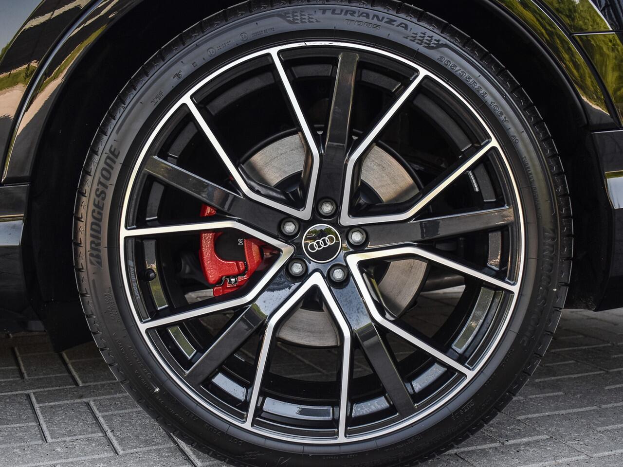 Audi Q7 60 TFSI e QUATTRO PRO LINE S COMPETITION | PANORAMADAK | LUCHTVERING | 4 WHEEL STEERING | HEAD UP | S-SEATS | OLED | 360 CAMERA | SOFT CLOSE | B&O SOUND | TREKHAAK| STOELVERWARMING EN KOELING | AMBIENT SFEERVERLICHTING | STUURVERWARMING