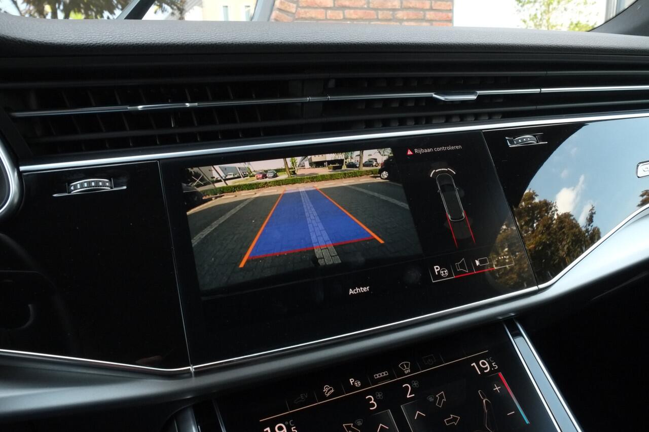 Audi Q7 55 TFSI e quattro S-LINE garantie tot maart 2026 ACC, Head-up display, Trekhaak