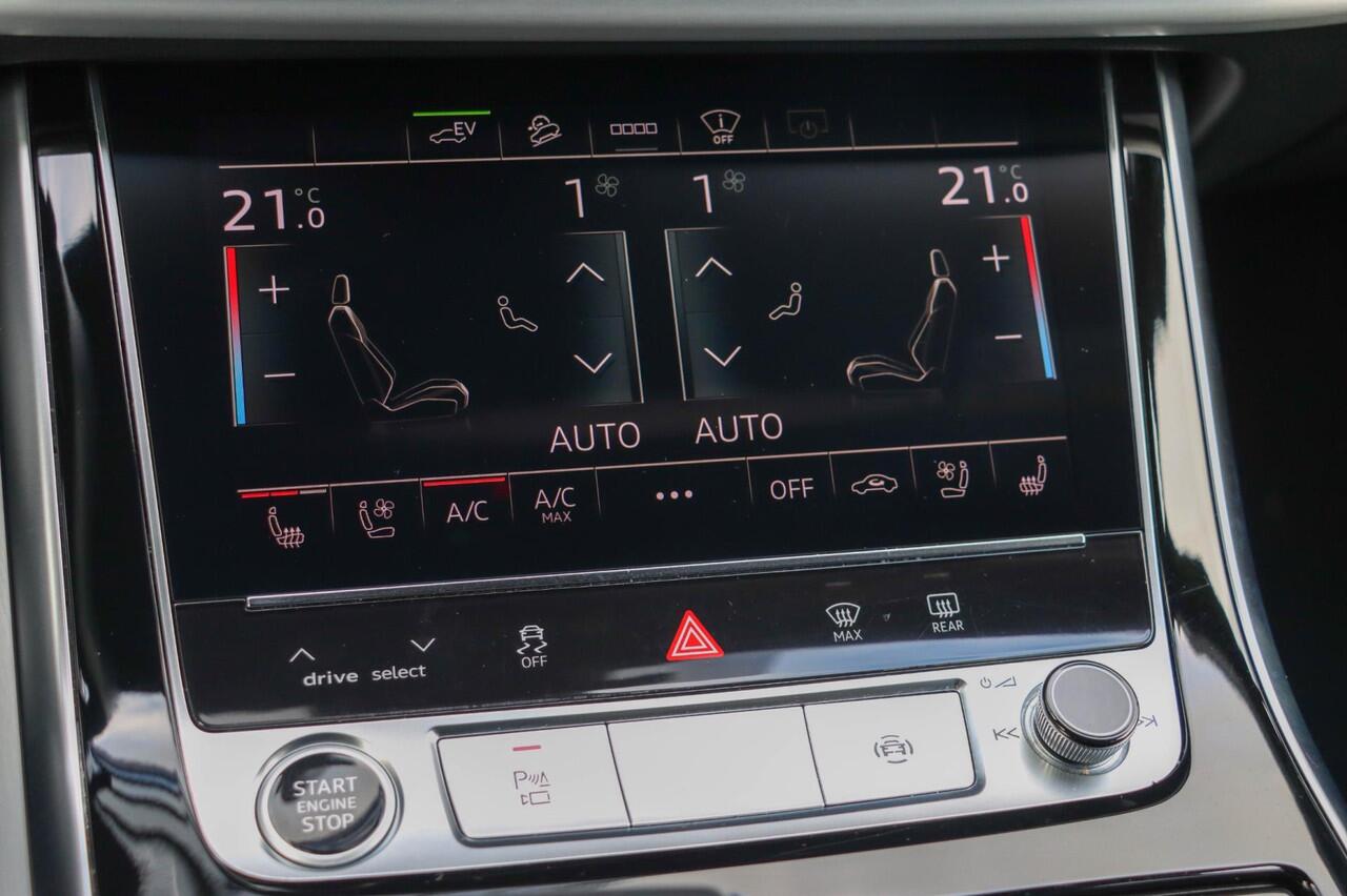 Audi Q7 55 TFSI e Quattro S Line 340pk | B&O Audio | Black Pack | Trekhaak