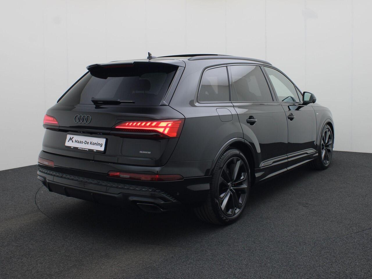 Audi Q7 55 TFSIe 290kW/394PK quattro S Line · Panoramadak · Leder · Trekhaak · 360 gr. camera · Garantie tot 04-02-2030 of 100.000km